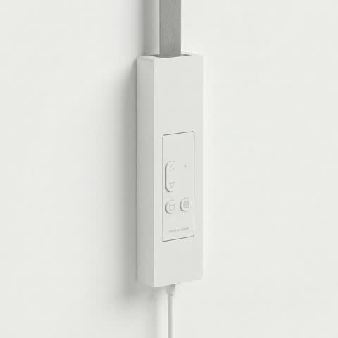 Rademacher_MAIN-Rademacher_Universal_Gurtwickler_smart_Unterputz_hohe_Aufl.png